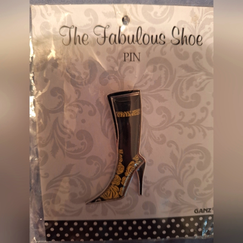 🍊NWT GANZ Shoe Brooch